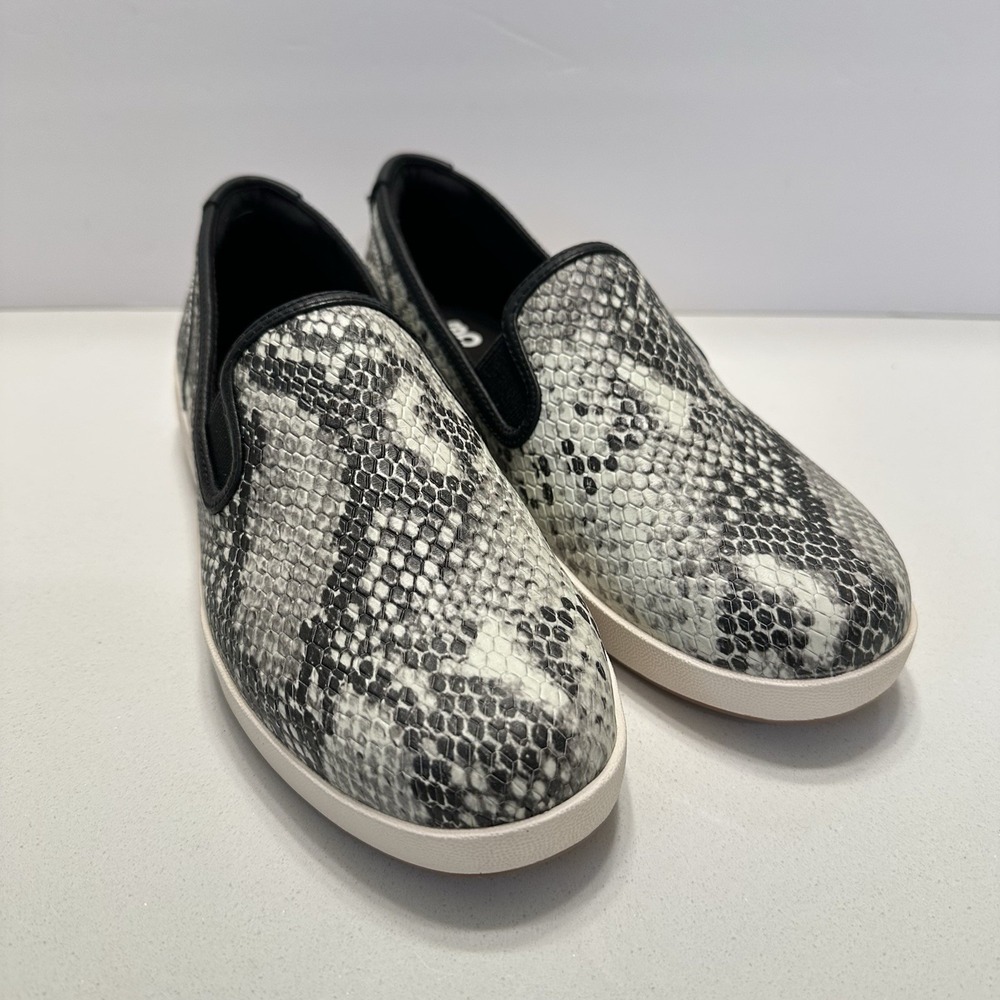 ABEO Encore Ayla Slip On Sneaker Leather Snake Skin Women's Sz 6 NIB Comfort